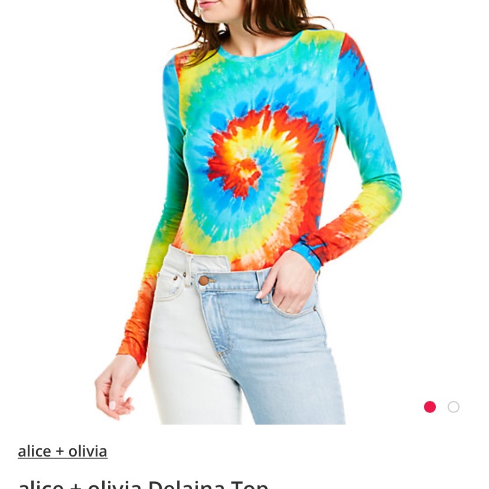 ISO of Delaina Alice and Olivia crop top